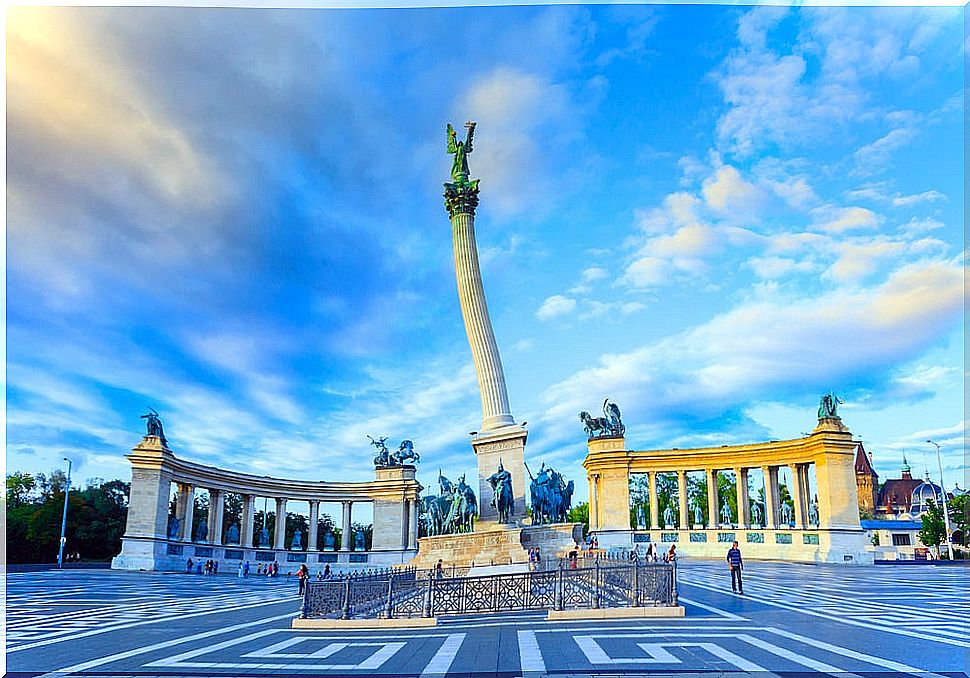 Budapest Heroes Square