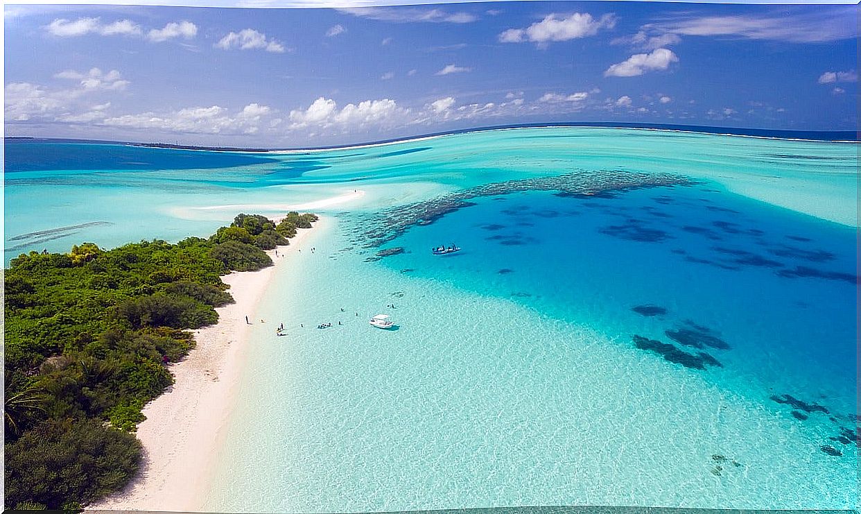 11 spectacular islands where to spend the summer