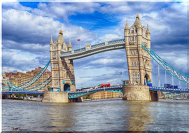 8 curiosities of the Tower Bridge in London