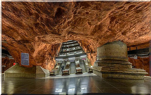 Radhuset in the Stockholm metro