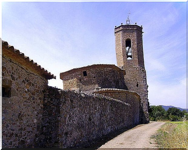 Monells Church