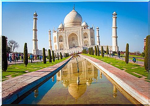 View of the Taj Mahal