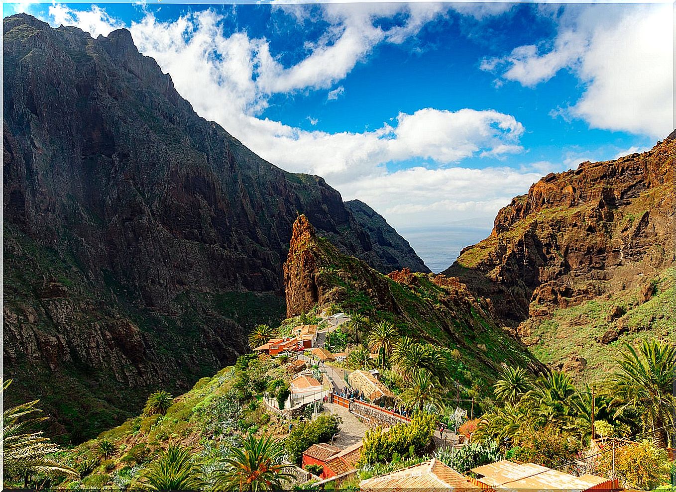 Traveling to the Canary Islands is discovering paradise