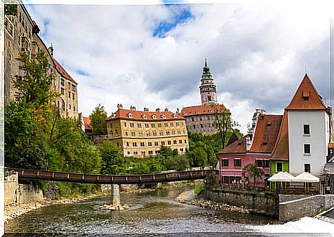 Cesky Krumlov wooden bridge