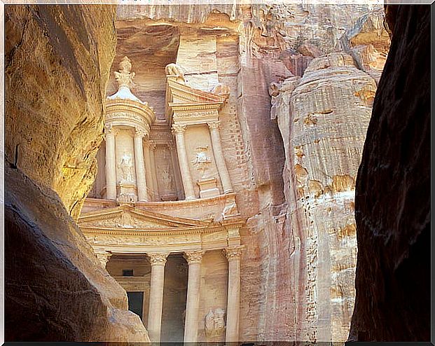 Entrance gorge to Petra