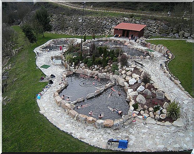 Outariz hot springs in Ourense