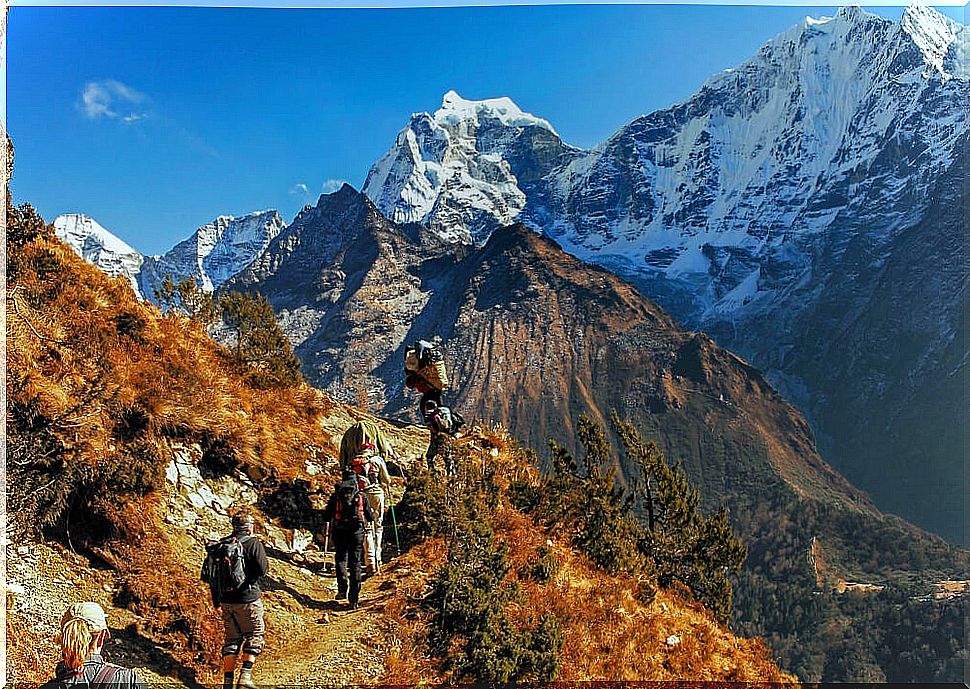 Enjoy the trekking season in Nepal