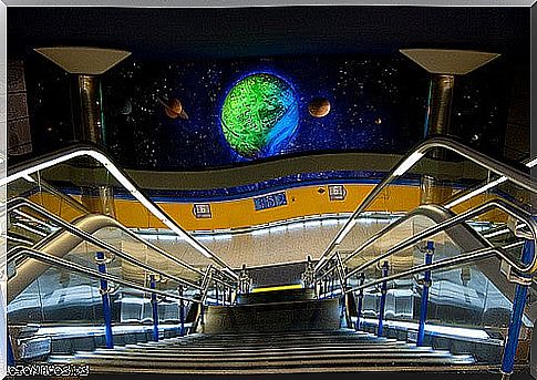 Planetarium subway station