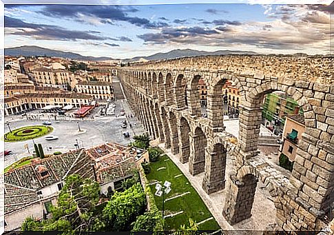 Fantastic destinations to arrive by car from Madrid