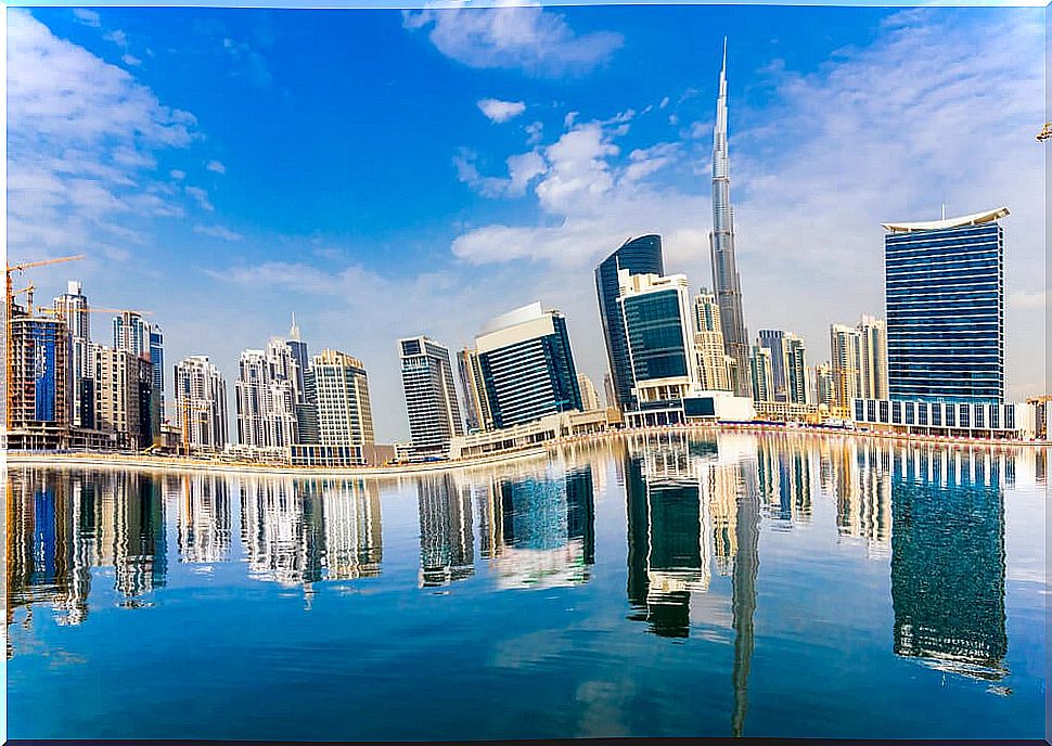 Immerse yourself in the art and culture of Dubai