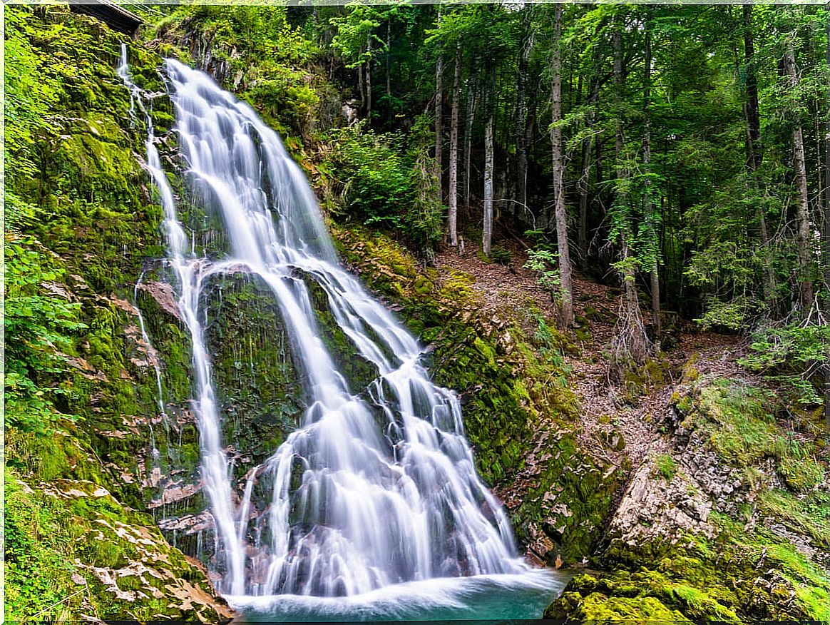 The Giessbach Falls are located in Iseltwald, Switzerland.