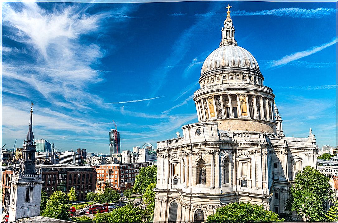 St. Paul's Cathedral, one of the places you see in London in three days