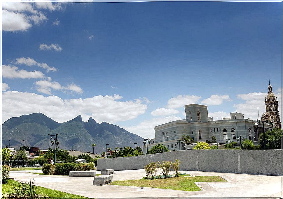 Macroplaza and Cerro de la Mesa in Monterrey