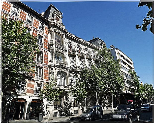 Strolling through Serrano street in Madrid