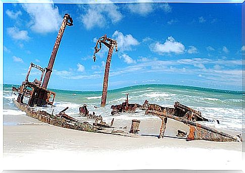 Boat in Praia-do-Cassino