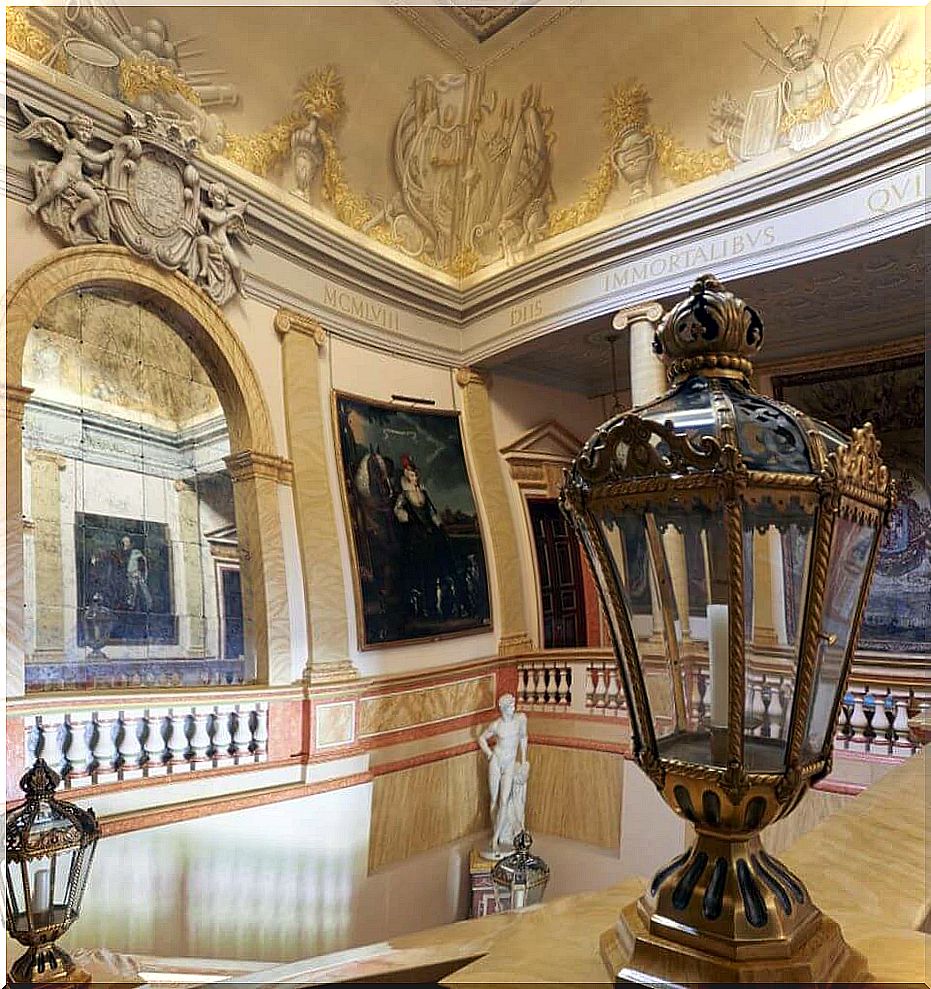 Main staircase of the Palacio de Liria.