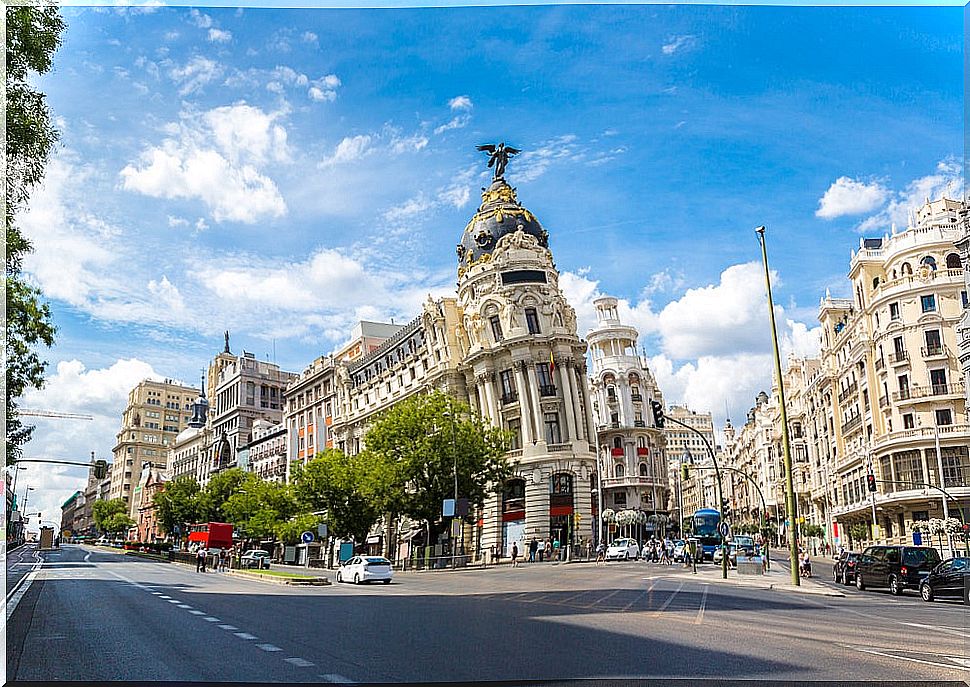 The Metropolis building, the most photographed dome in Madrid