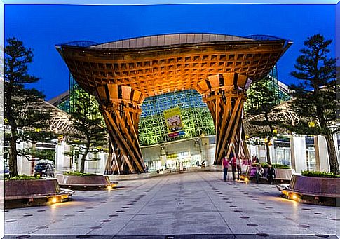 Kanazawa, one of the most fabulous train stations