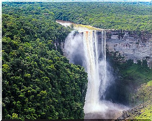 Kaieteur waterfalls