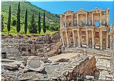 The ruins of Ephesus in Turkey, memory of a glorious past