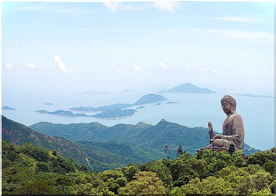 Tian Tan Buddha in China