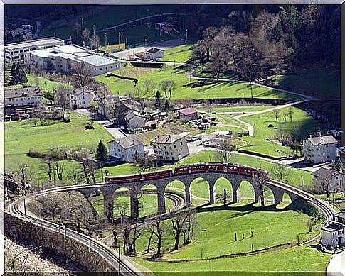 Train line in switzerland