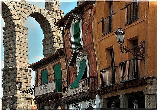 Mesón de Cándido to eat near the aqueduct of SEgovia